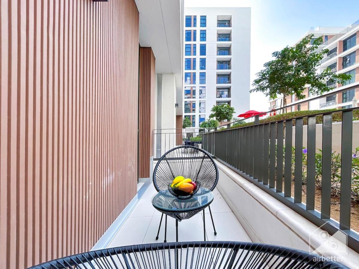 Apartment Luxury Design & Stunning Views In Hills Dubai
