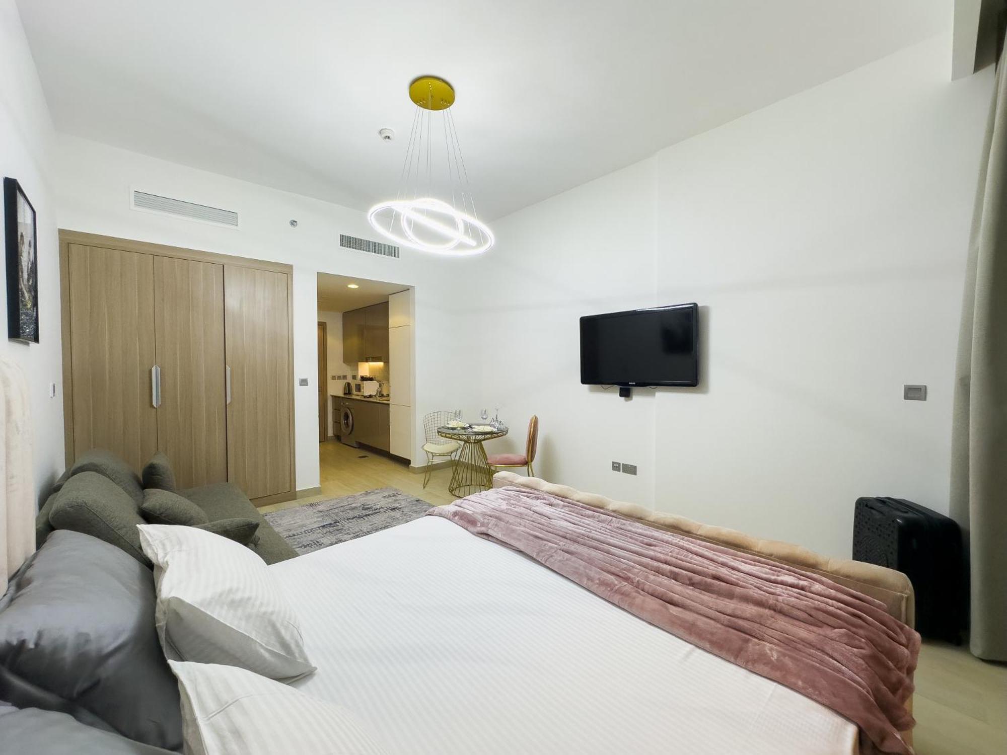 Apartment In Azizi Riviera Dubai