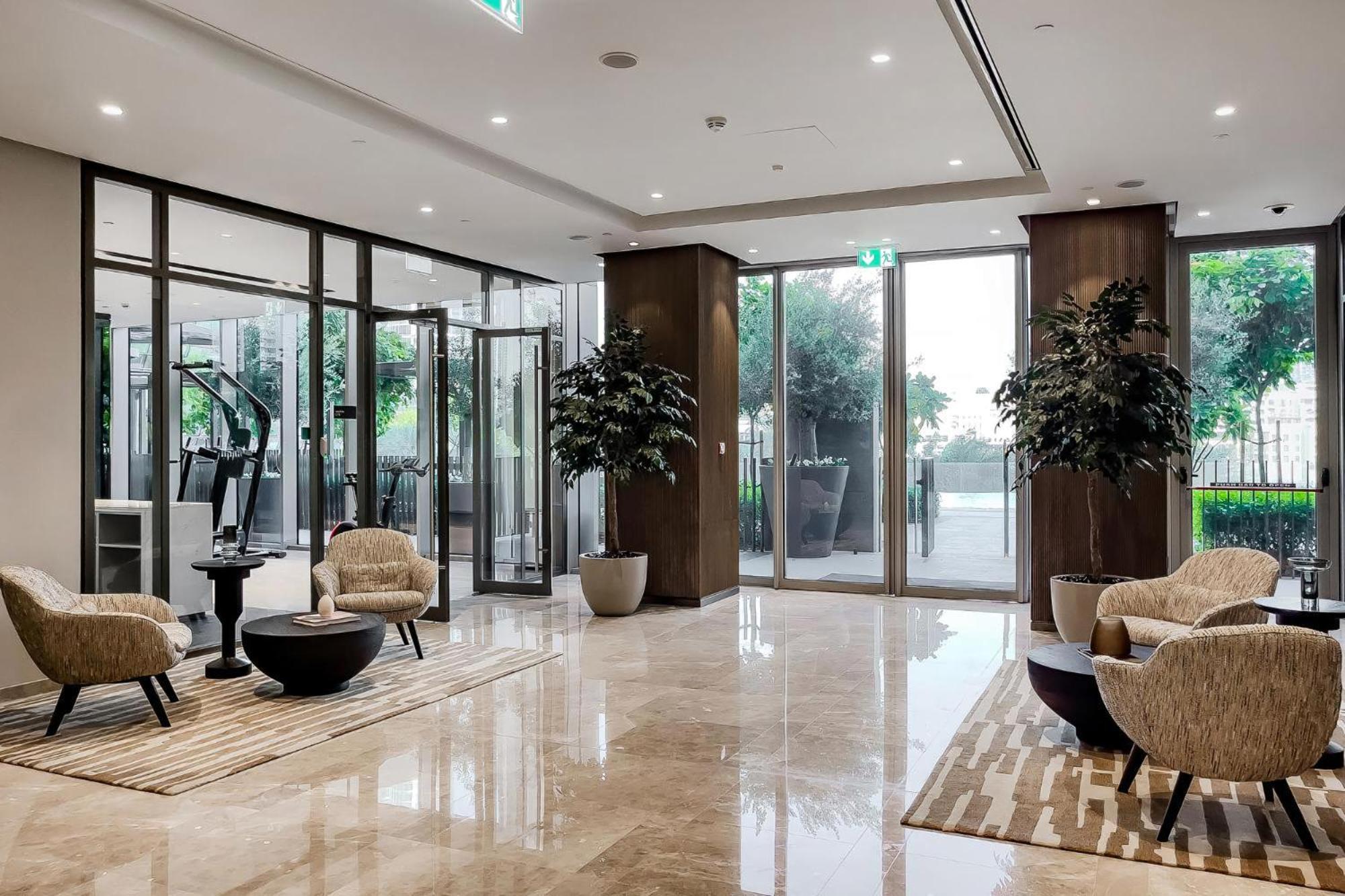 Stylish 2-bedroom Luxury In Downtown With Burj Khalifa & Fountain Views Apartment *
