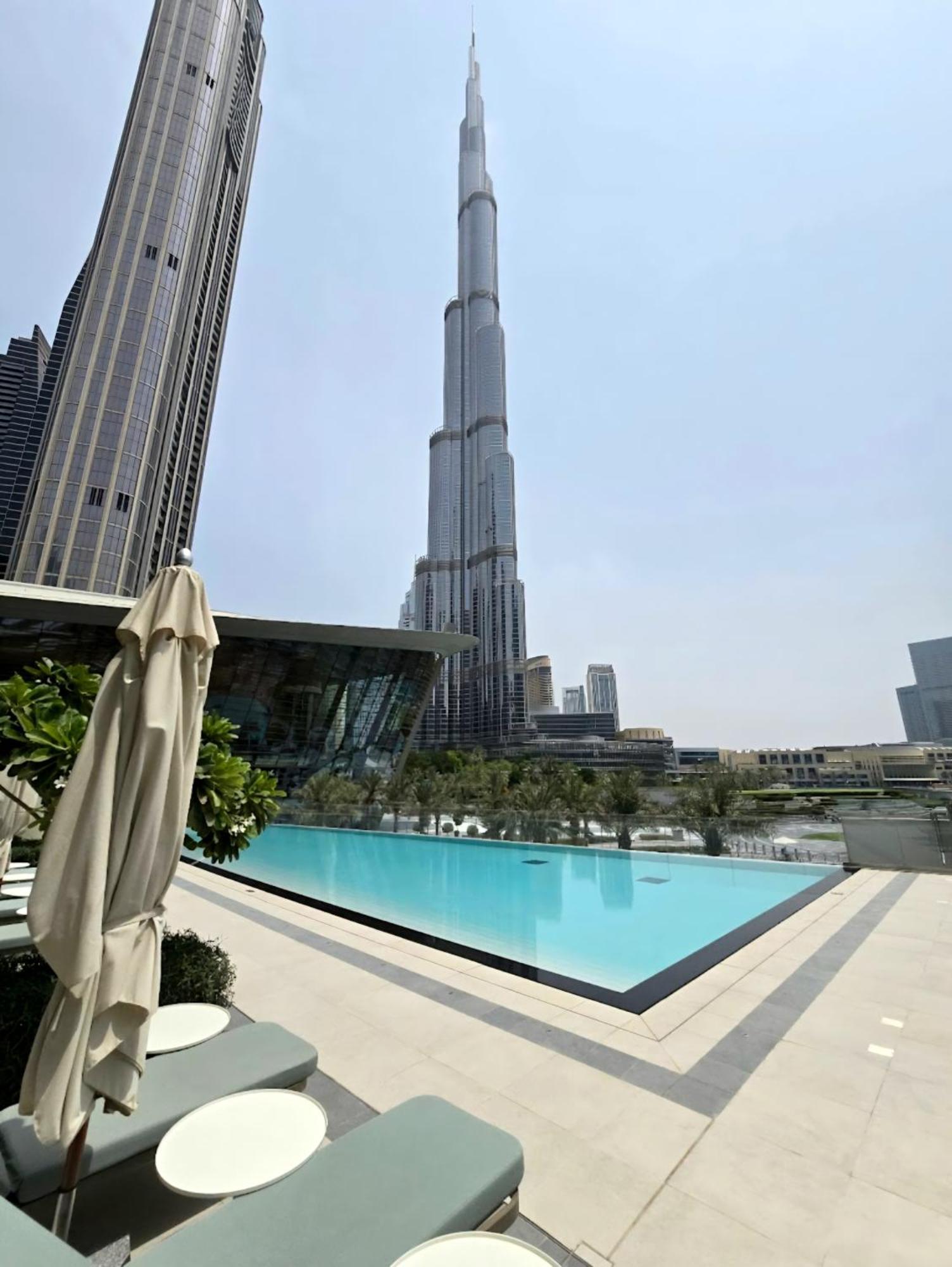 Stylish 2-bedroom Luxury In Downtown With Burj Khalifa & Fountain Views * Dubai