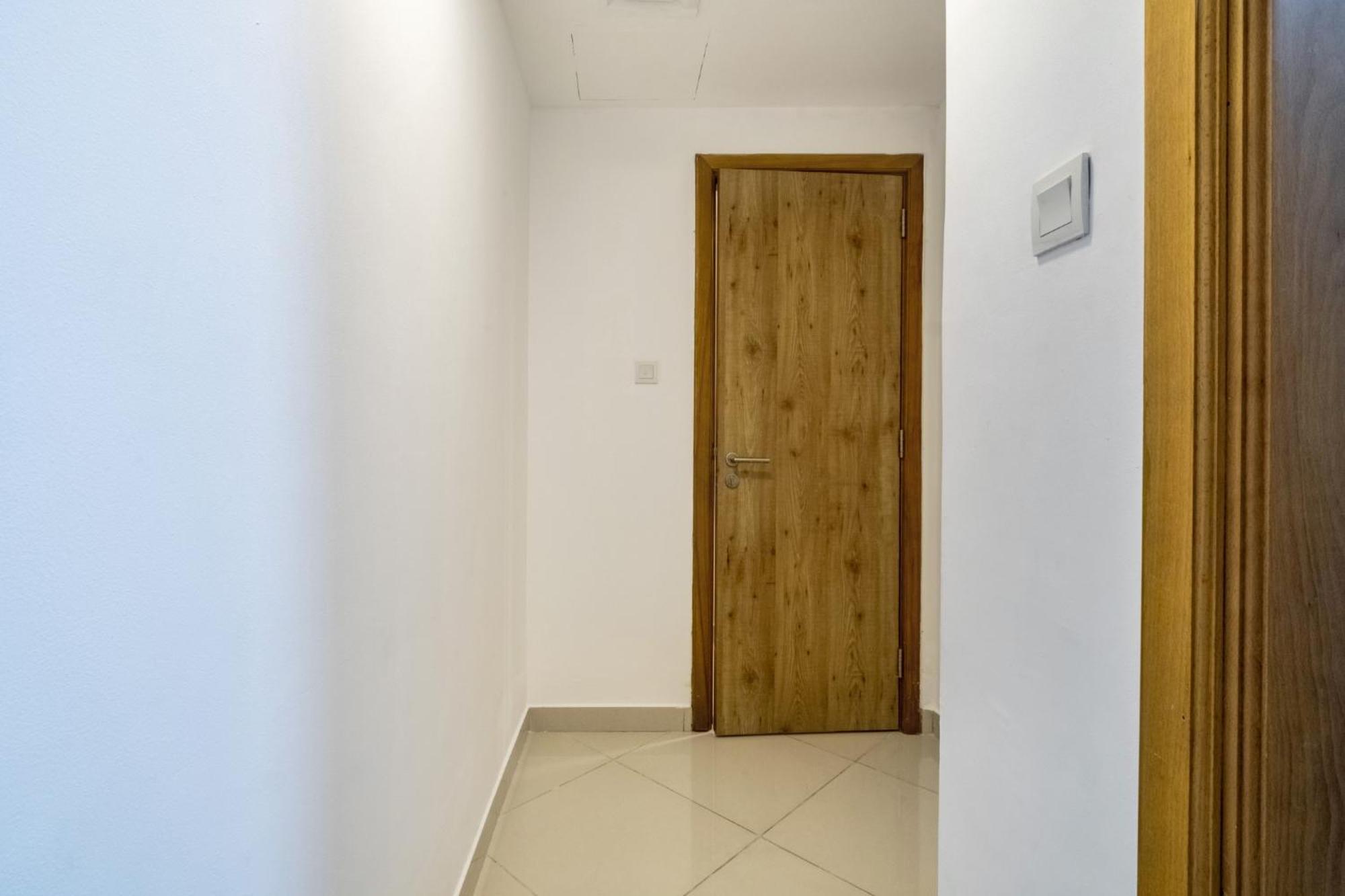 Heavenly Escape In Marina Apartment
