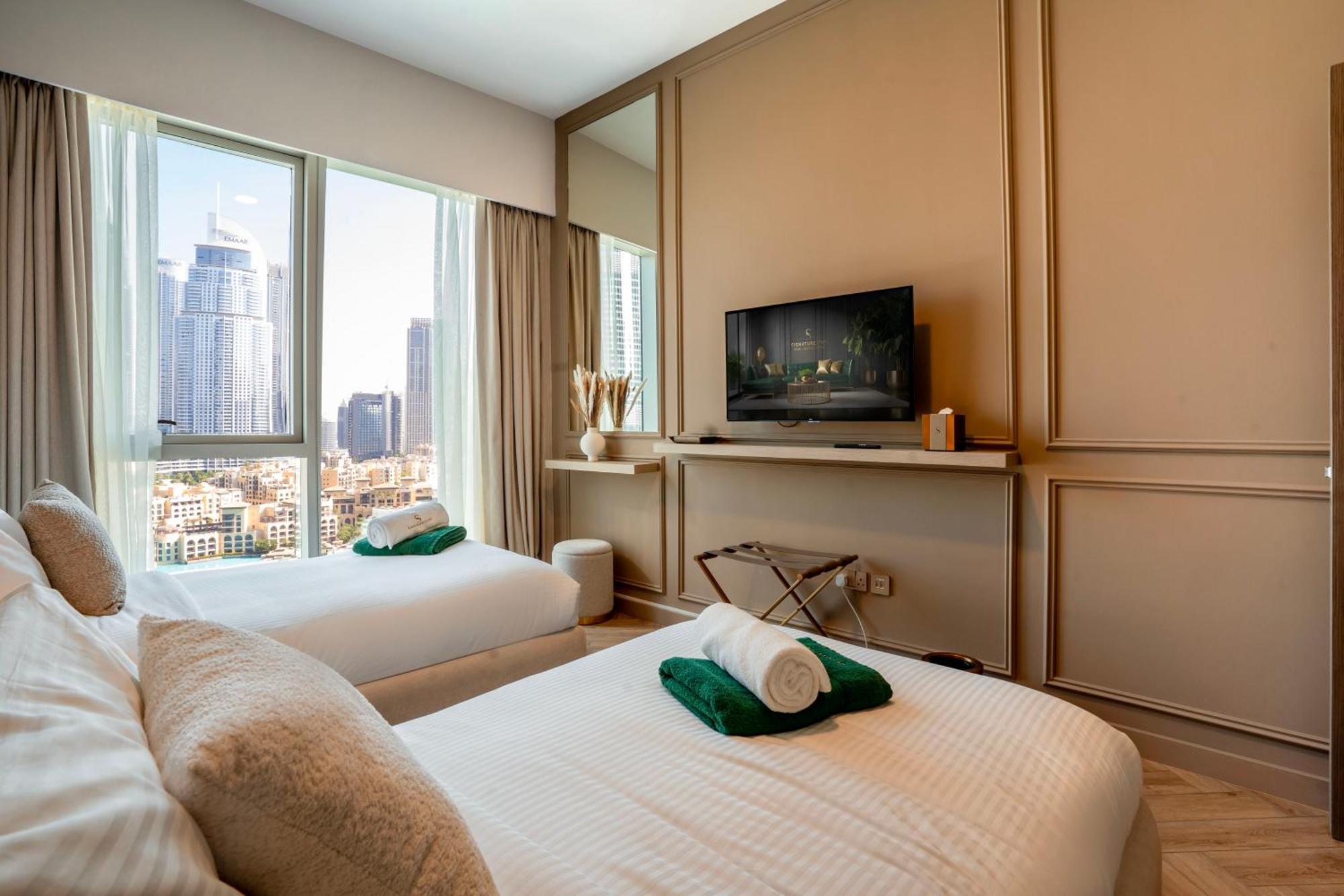 Apartment Stylish 2-bedroom Luxury In Downtown With Burj Khalifa & Fountain Views Dubai