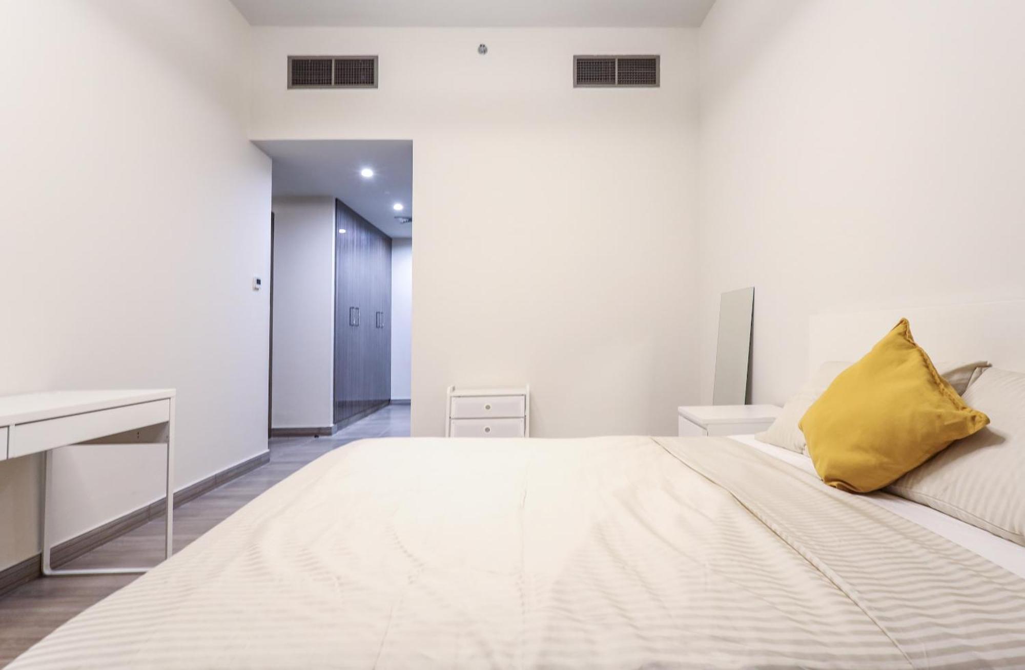 Elite Lux Homes - Stunning View 1bhk Retreat In Jlt * Dubai