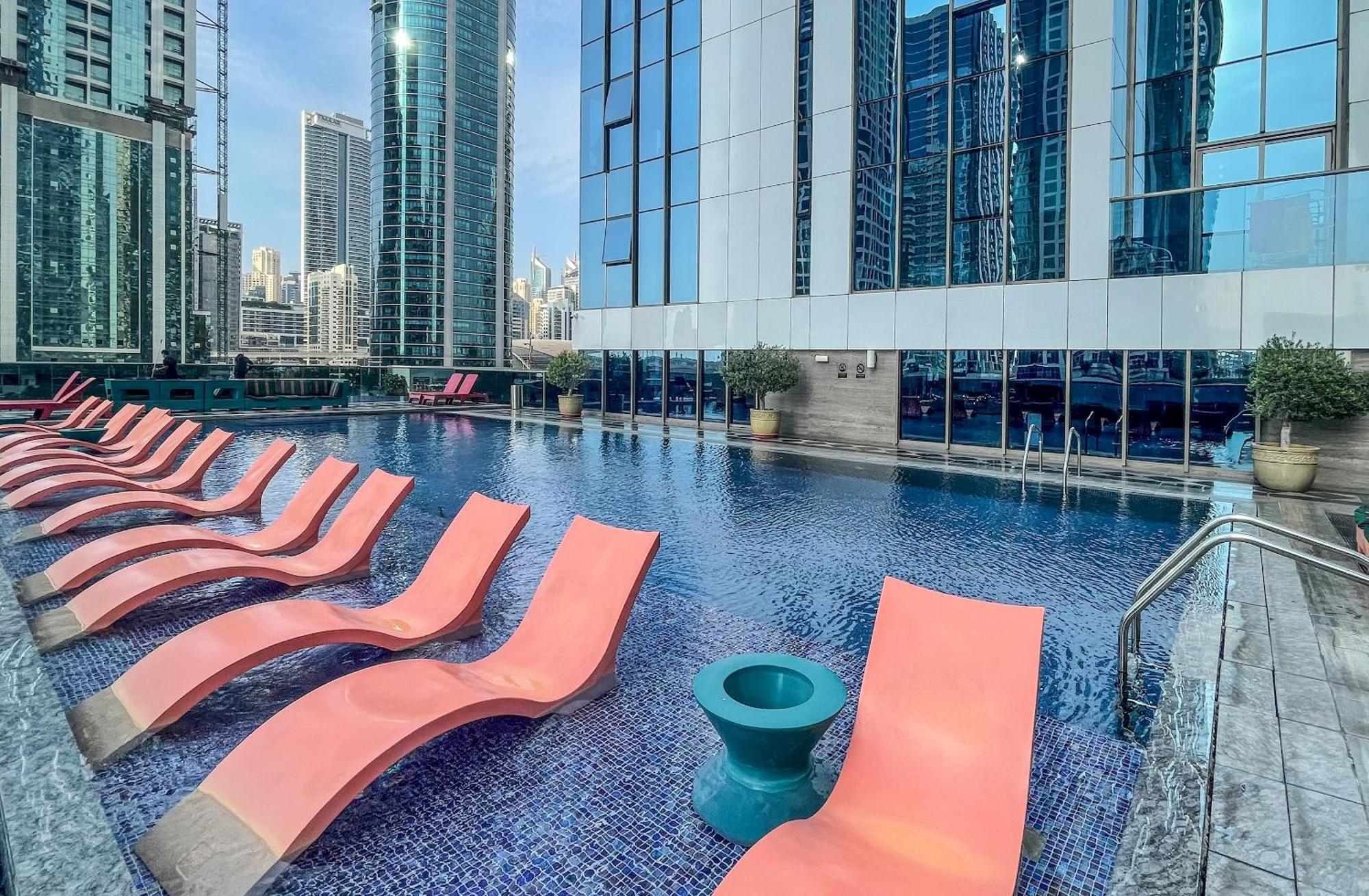 Elite Lux Homes - Stunning View 1bhk Retreat In Jlt *