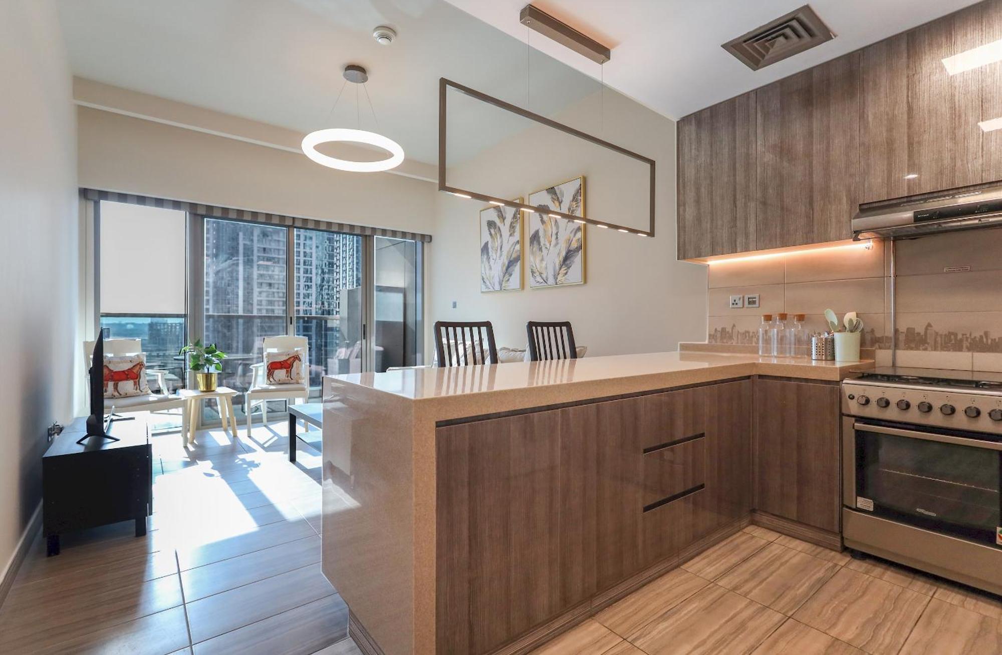 Elite Lux Homes - Stunning View 1bhk Retreat In Jlt