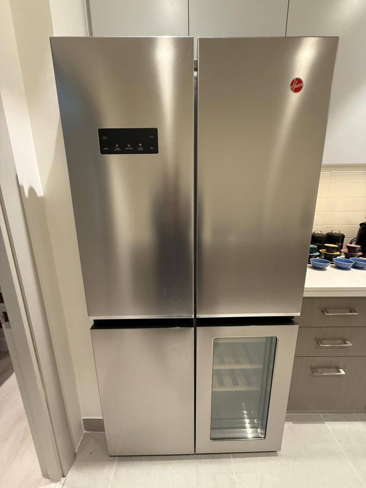 Upgraded Brand New Downtown Apartment