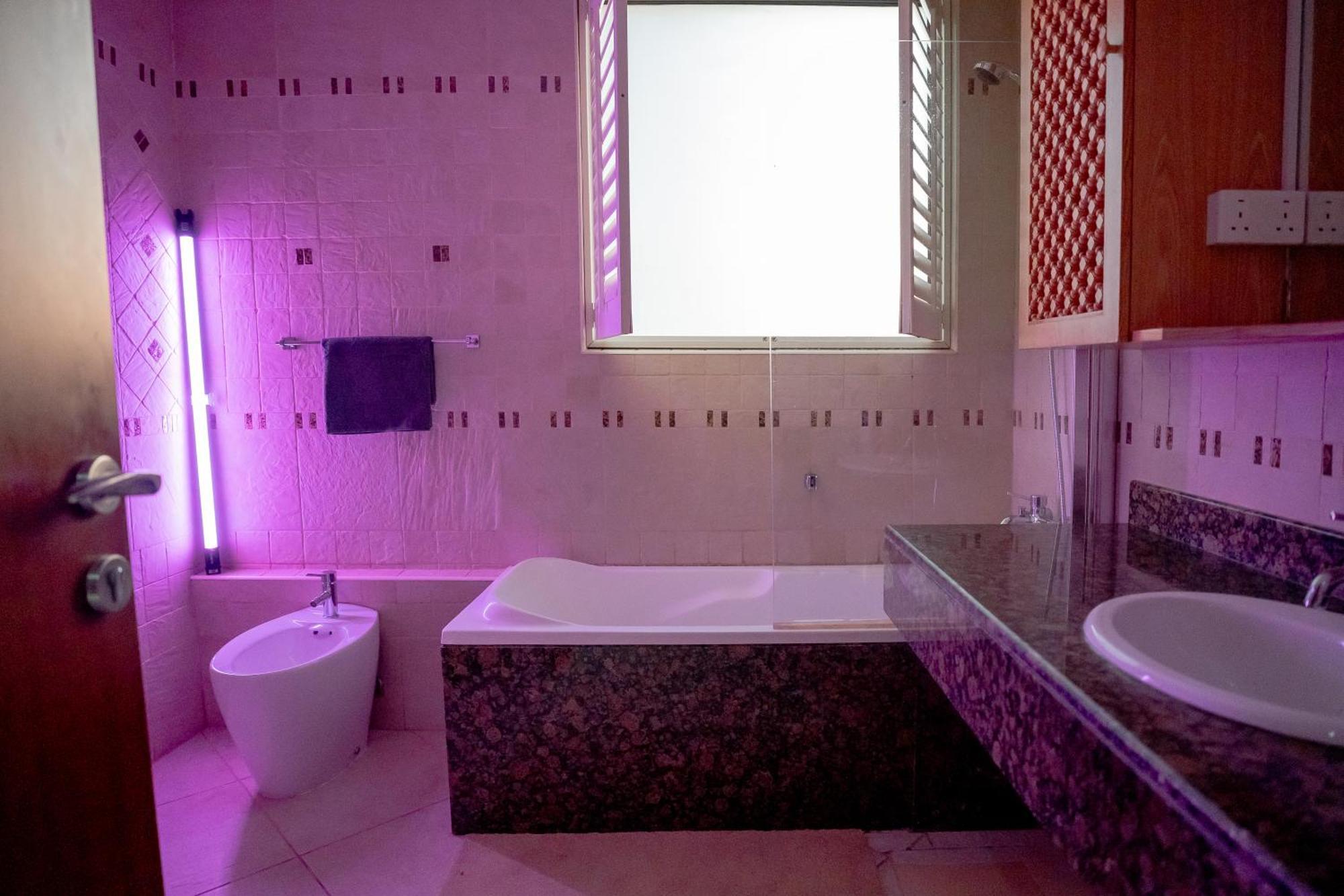 Capsule hotel Berloga Capsule Jbr *