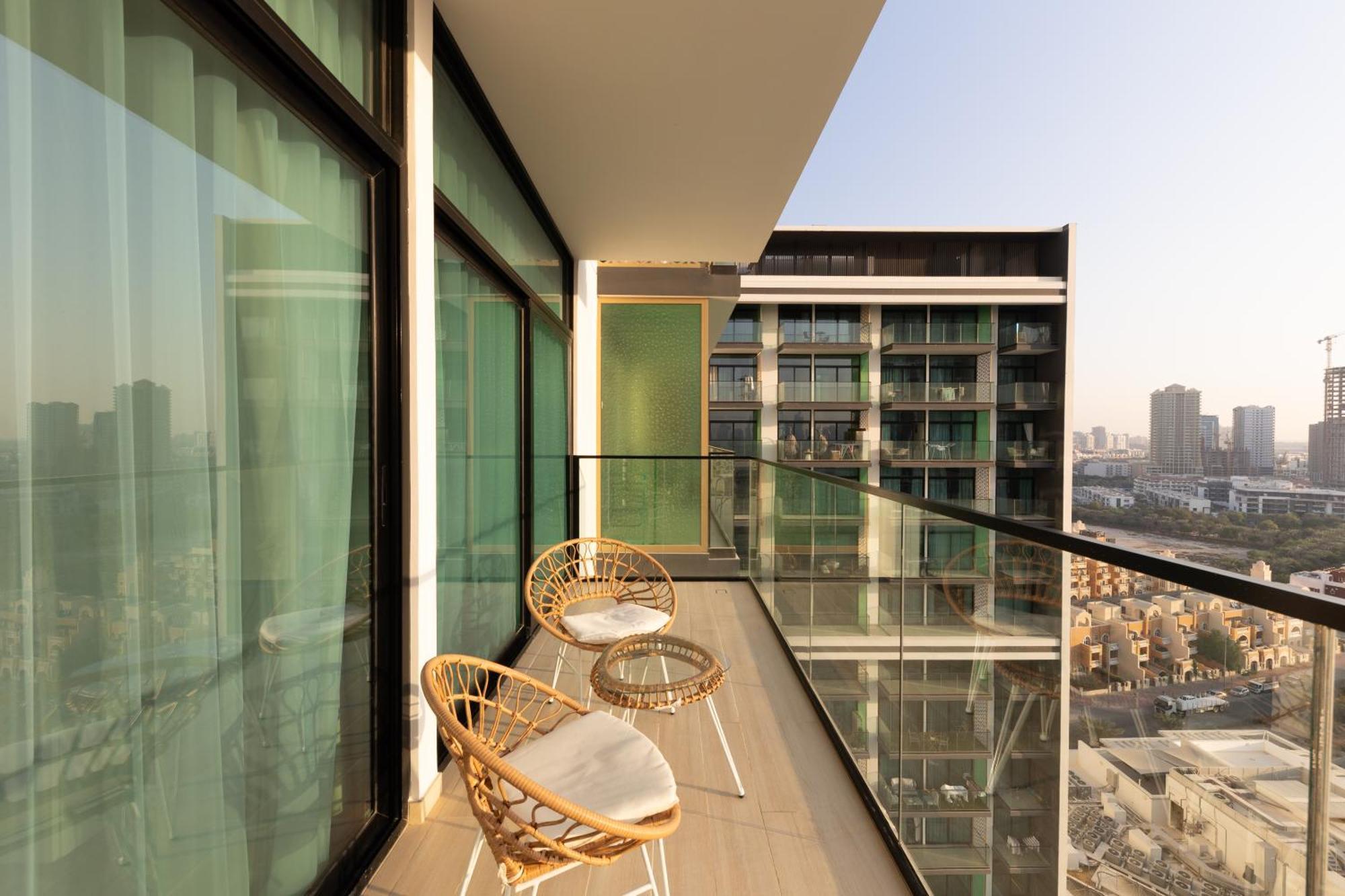Cozy 1br With Balcony In Binghatti Emerald