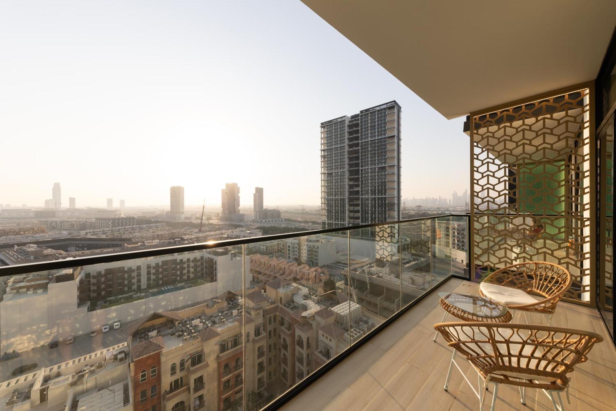 Cozy 1br With Balcony In Binghatti Emerald Apartment