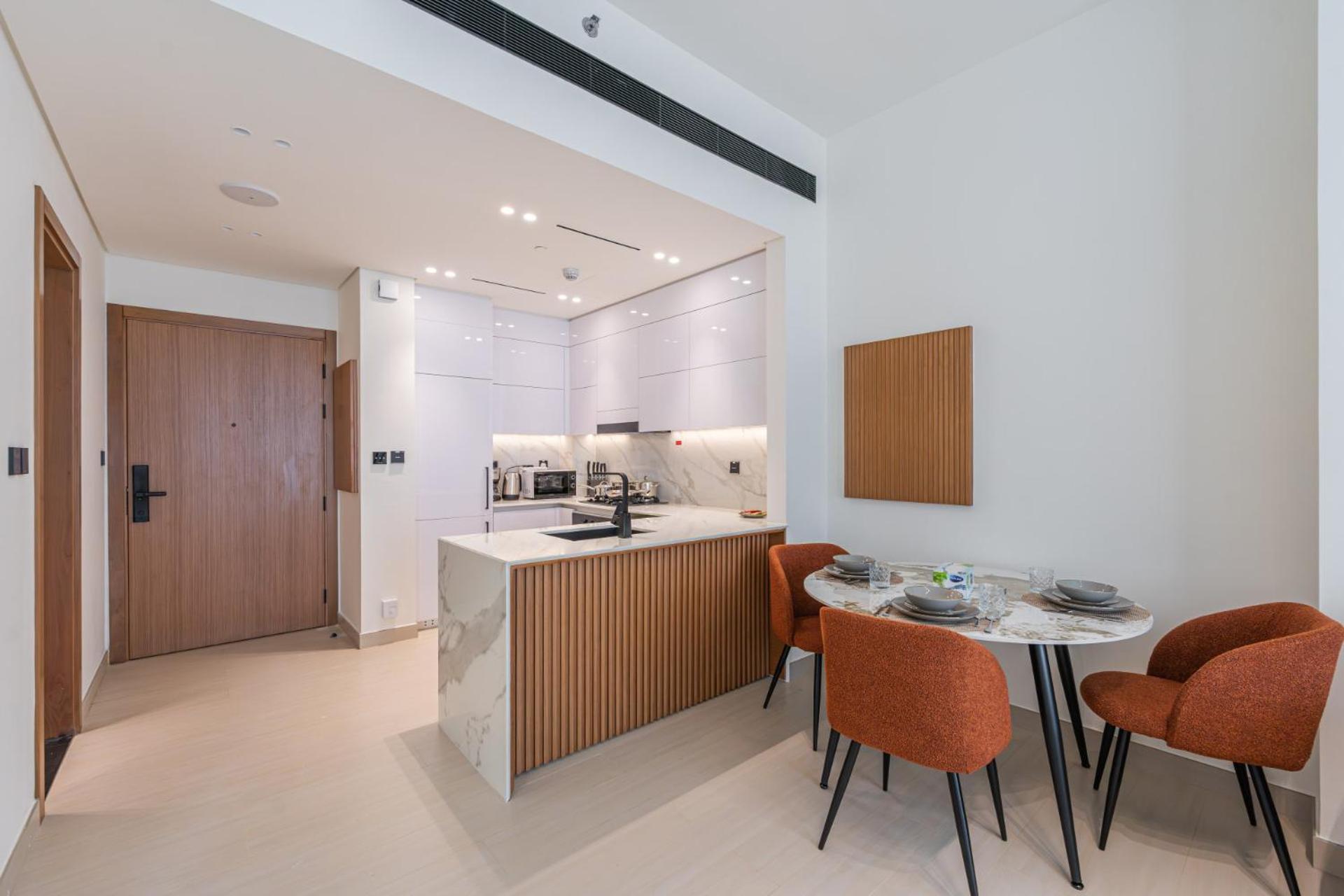 Apartment Smart Living I High Speed Wi-fi I View