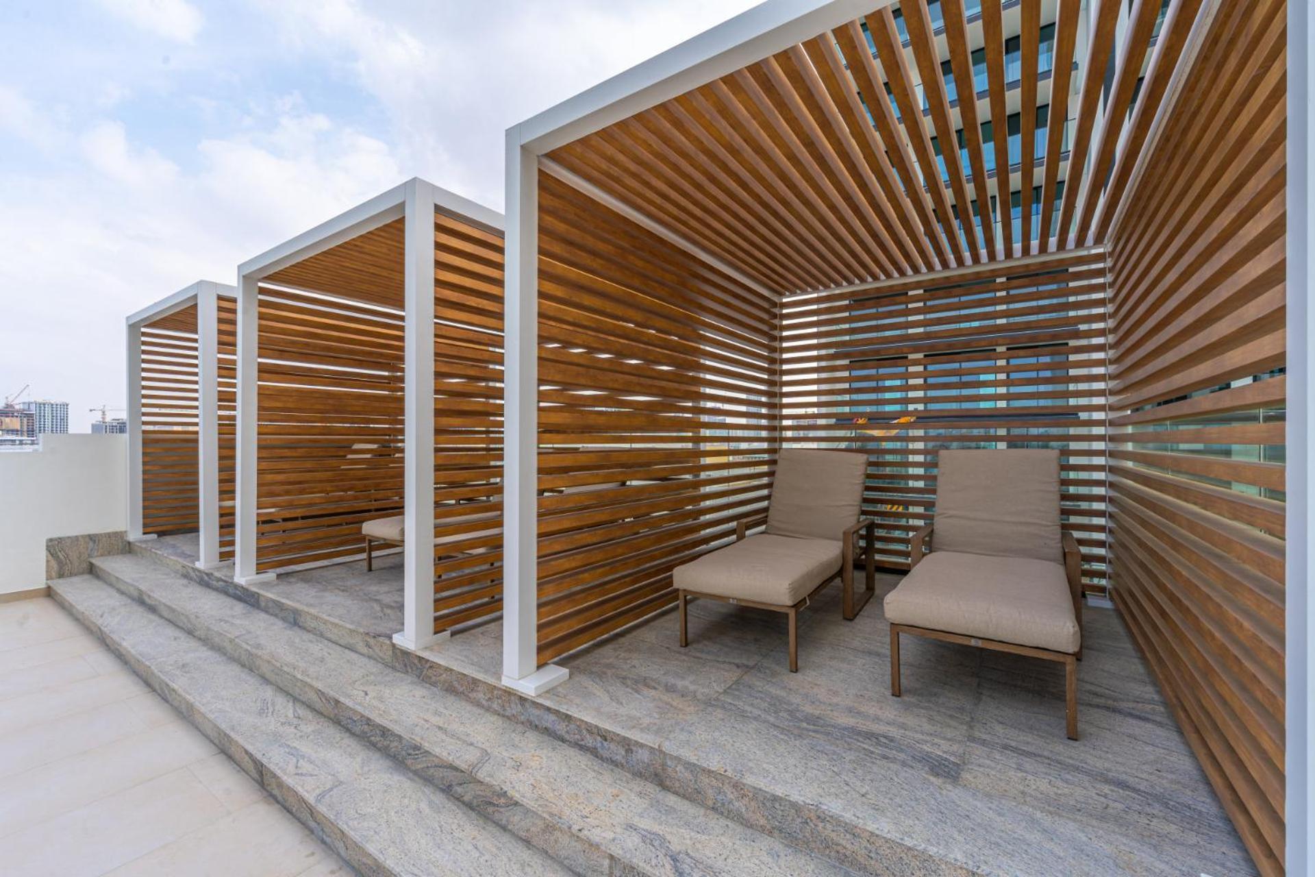 Smart Living I High Speed Wi-fi I View * Dubai