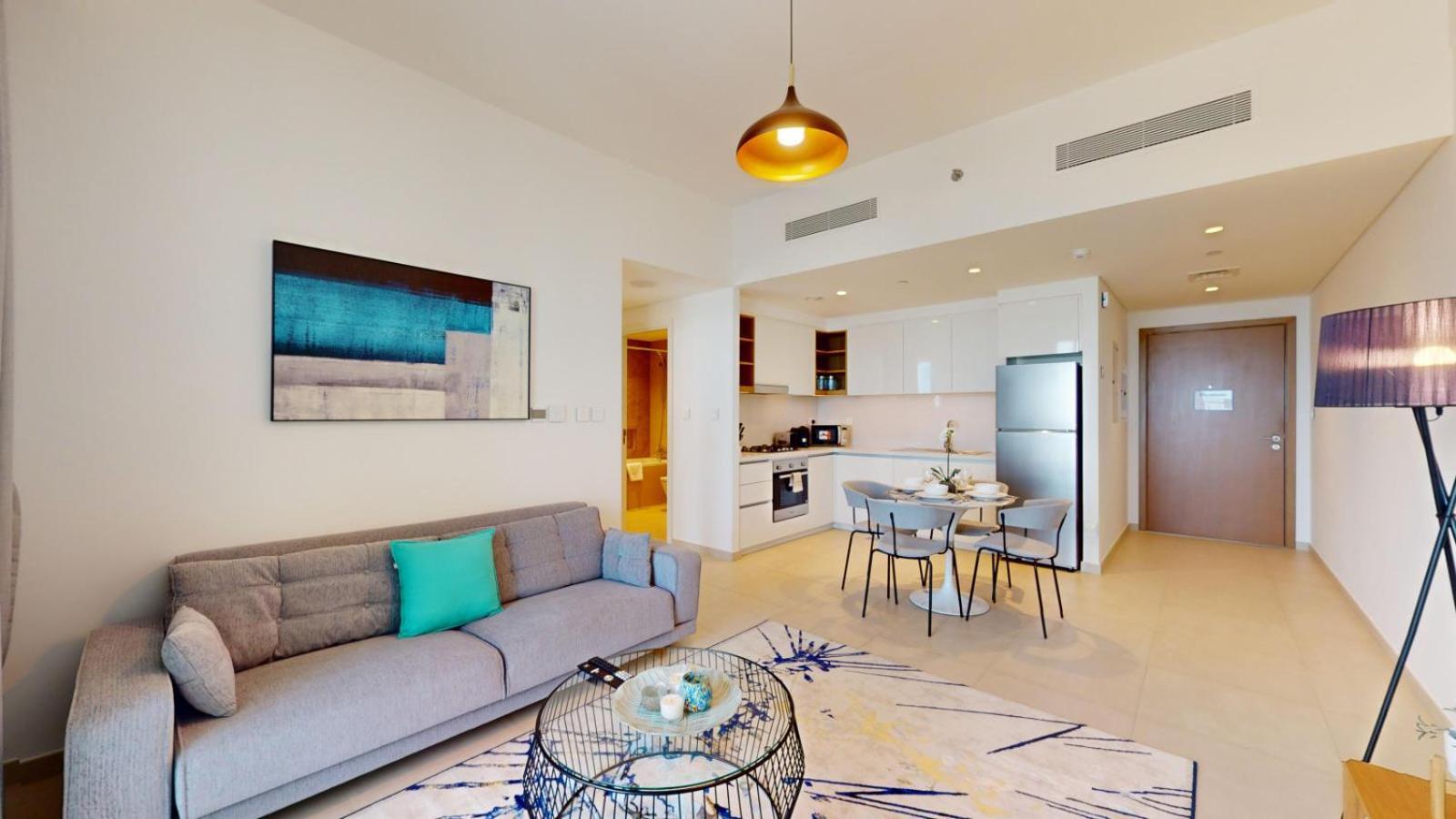 Downtown Views 2 - Vibrant One Bedroom In Downtown Apartment