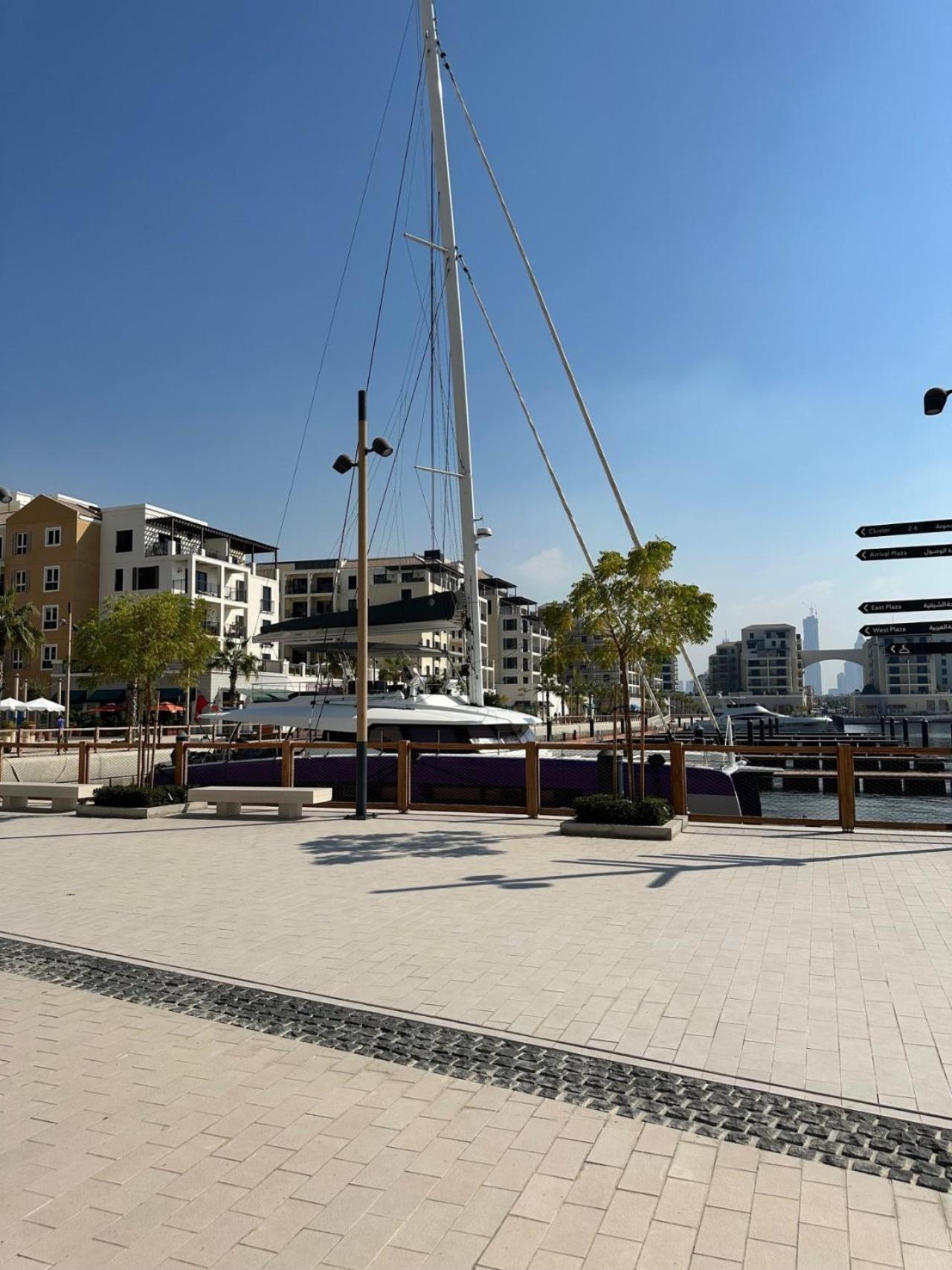 Luxury Lifestyle At La Sirene Port De La Jumeirah 1 Apartment