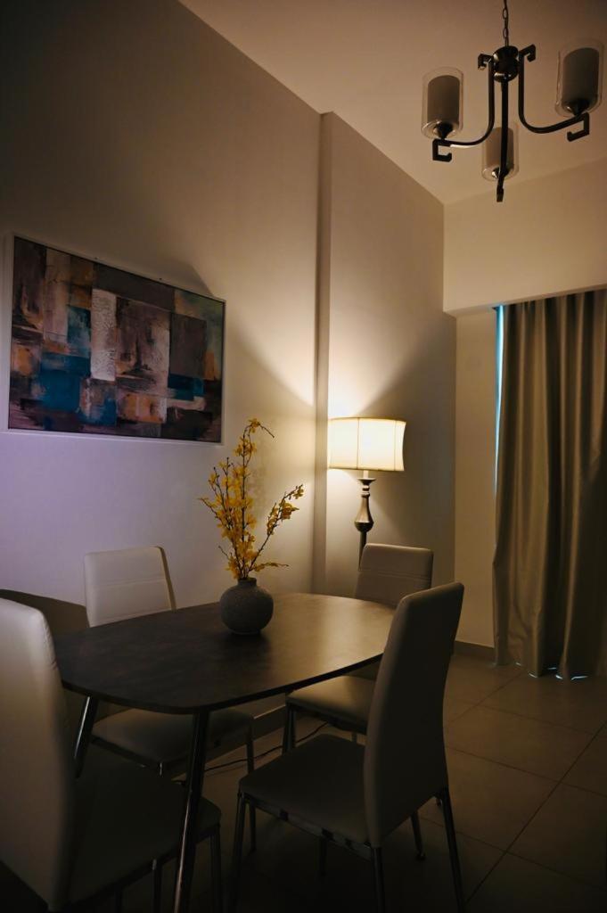 In Arjan Dubai, Close By Science Park, Miracle Garden And Butterfly Garden Apartment