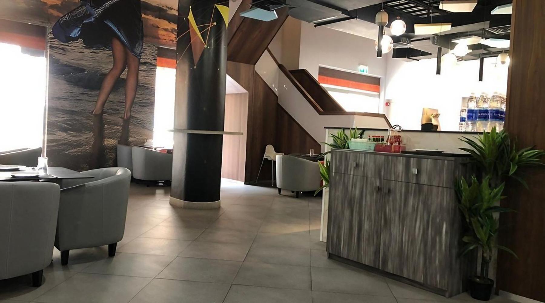 Vacay Lettings - Bay Tower - Dubai