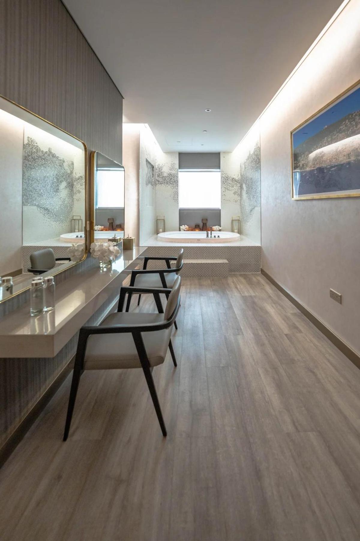 2bd - 6 Guests - 59th Floor, Burj Views 64th Floor Infinity Pool Apartment