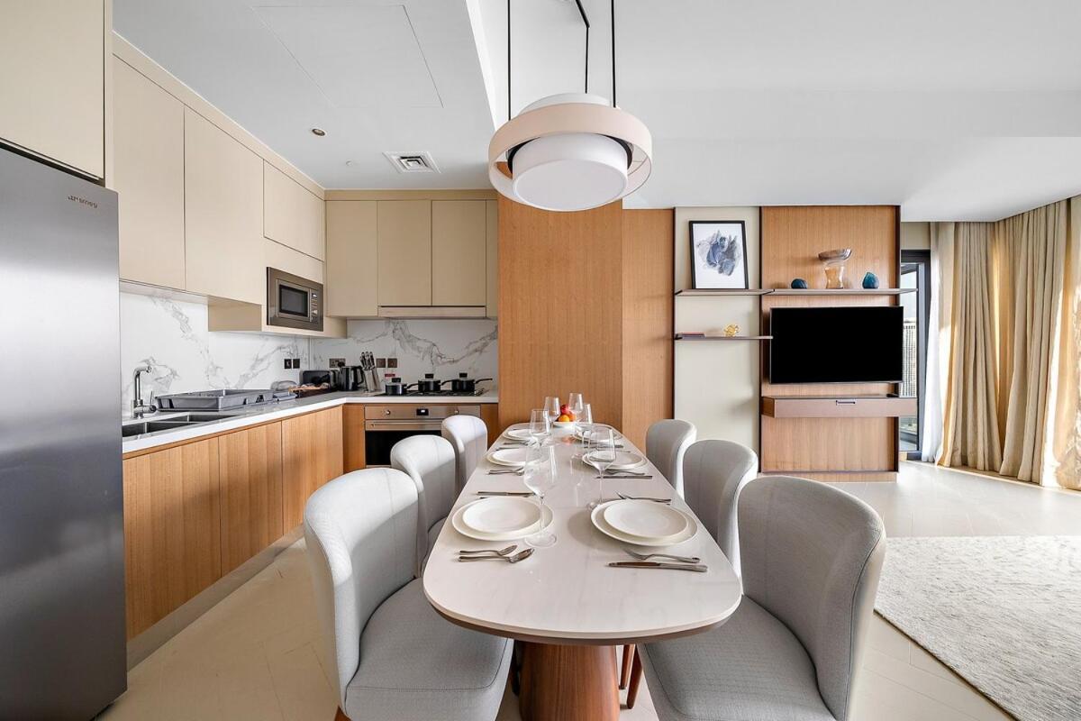 First Class 3br Burj Khalifa & Fountain View