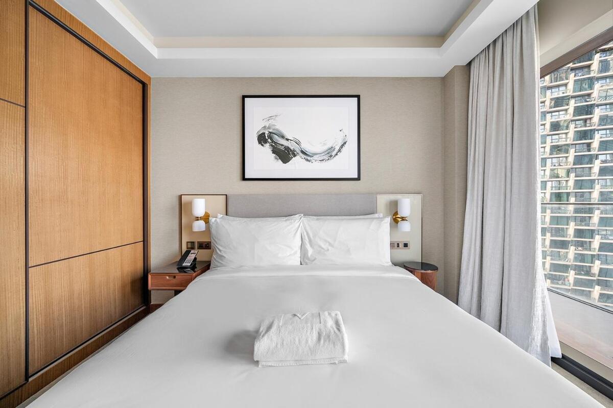 Apartment First Class 3br Burj Khalifa & Fountain View Dubai