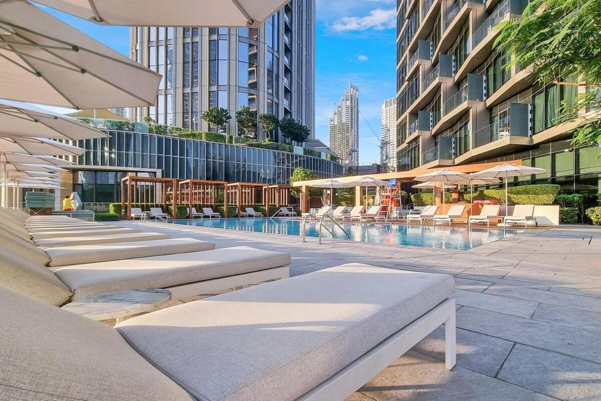 First Class 3br Burj Khalifa & Fountain View Apartment