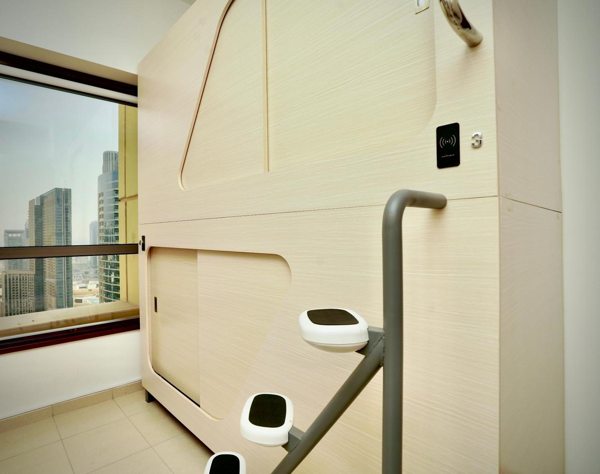 Capsule hotel Berloga Capsule Jbr Dubai