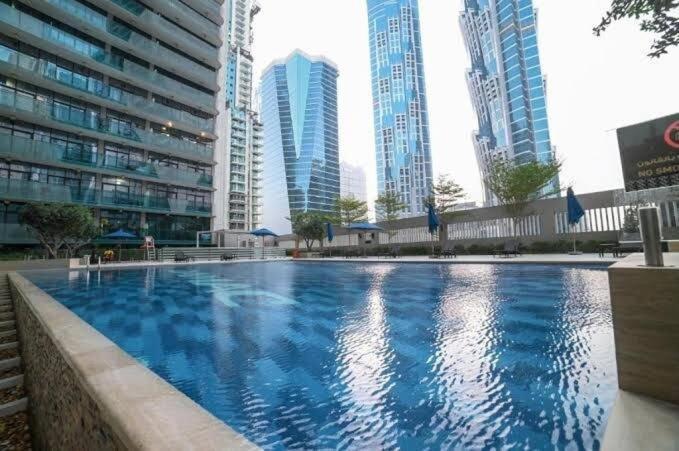 Apartment Chic Near Down Town In Business Bay Dubai
