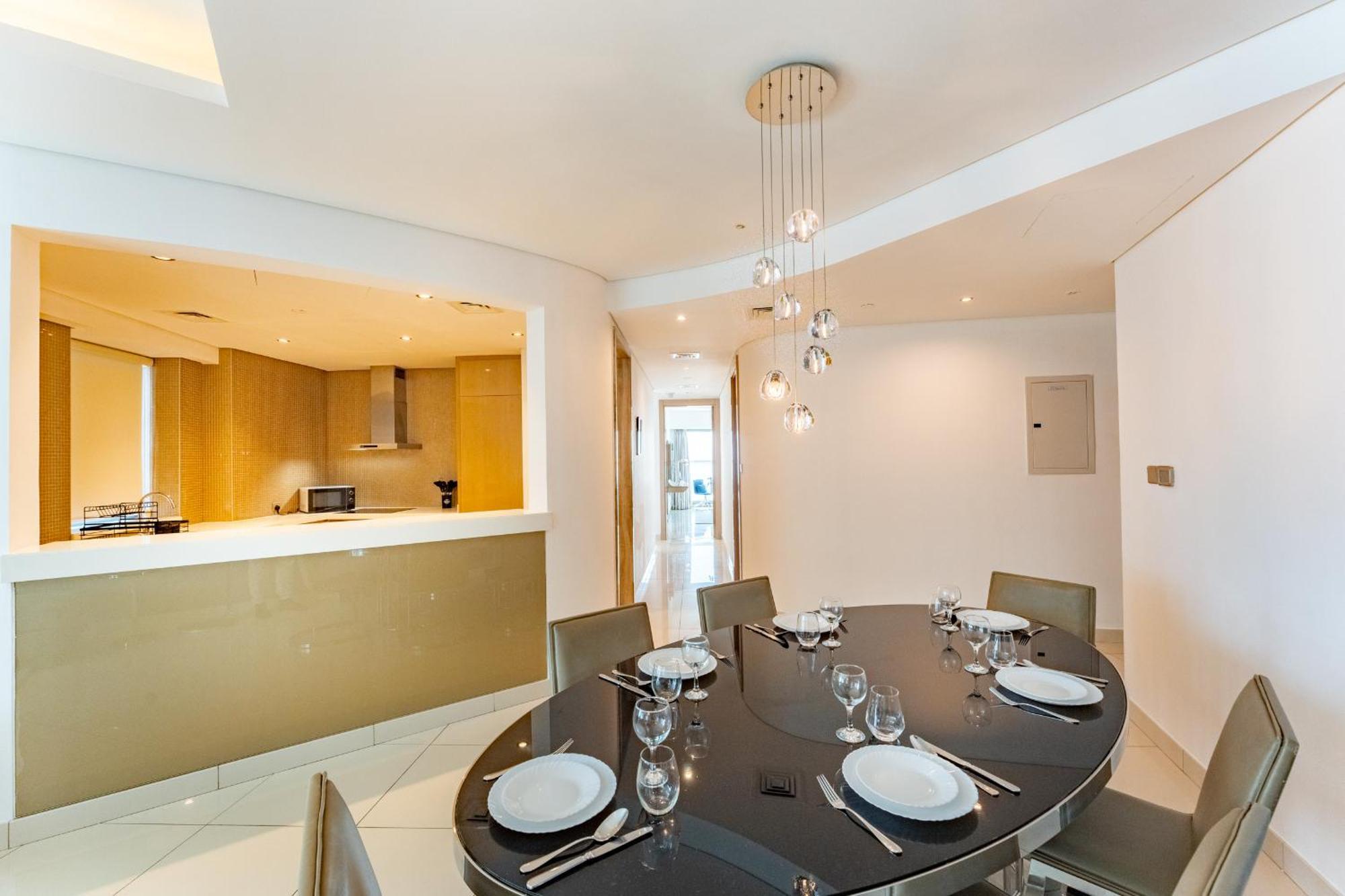 3 Bed In Damac Paramount By Pk Holidays *