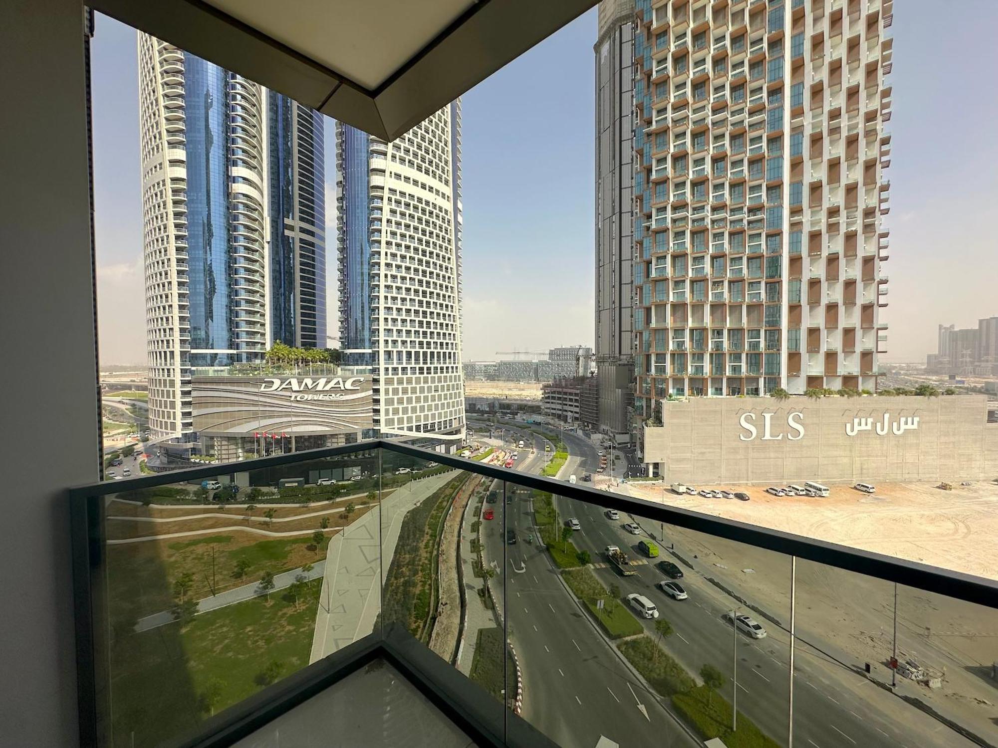 Apartment Amazing Luxury 2 Bd In Business Bay Dubai