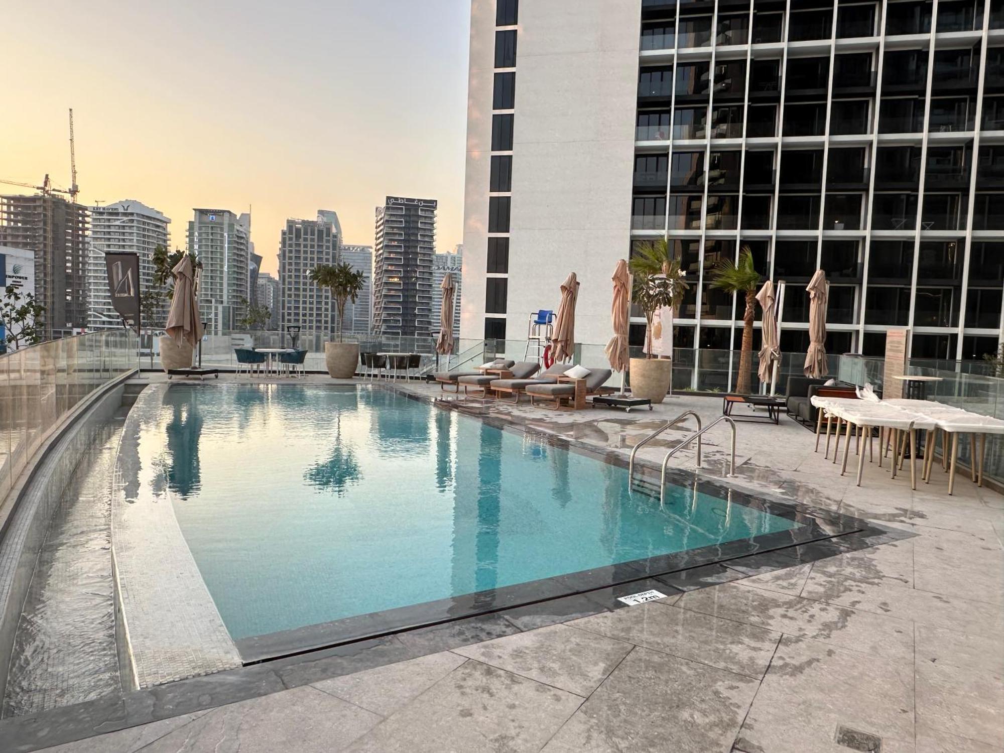 Apartment Amazing Luxury 2 Bd In Business Bay
