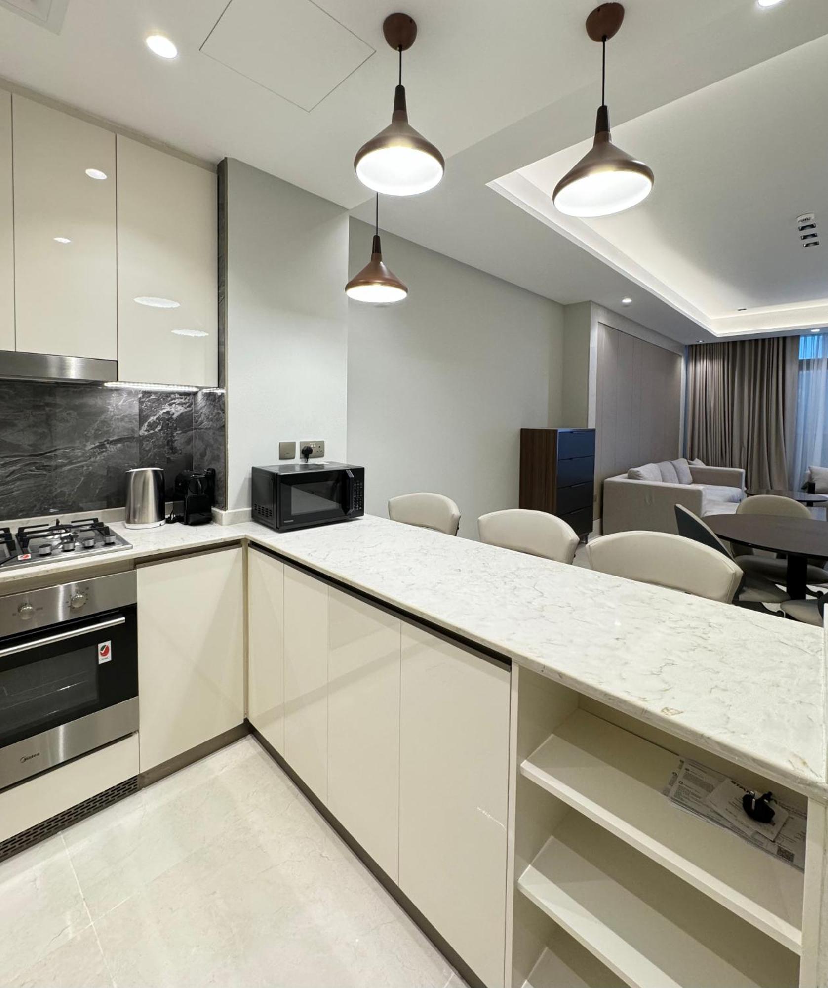 Amazing Luxury 2 Bd In Business Bay Apartment Dubai