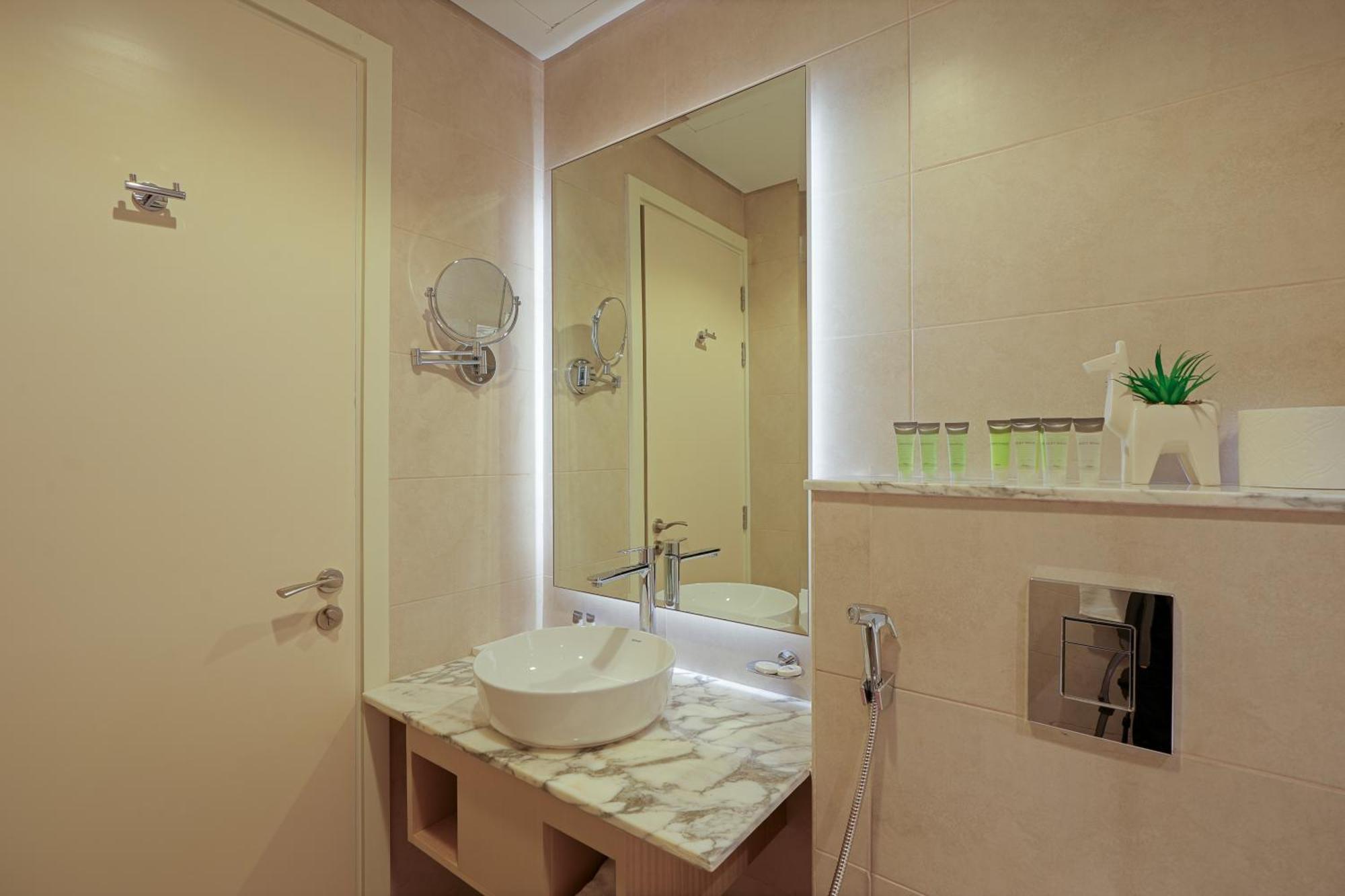 Ch - 2br Paramount - Floor Burj View * Dubai