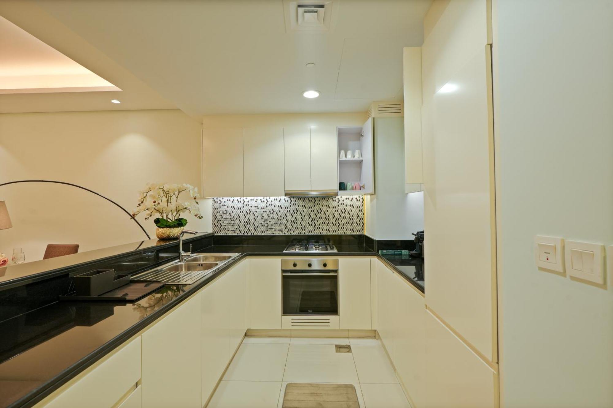 Apartment Ch - 2br Paramount - Floor Burj View Dubai