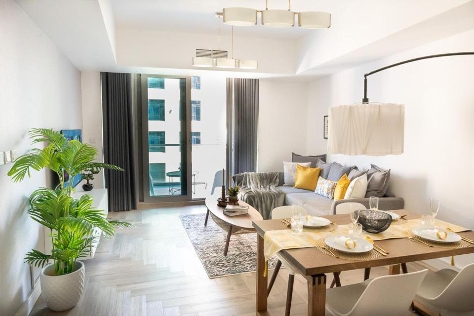 Apartment Damac Waves Tower Marina - Of Choice Dubai
