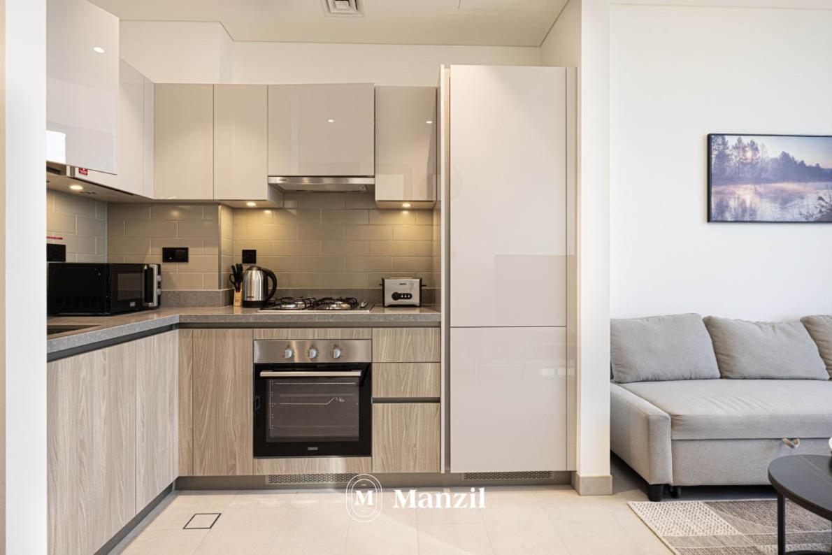 1br In Sobha Hartland With Skyline Views Dubai