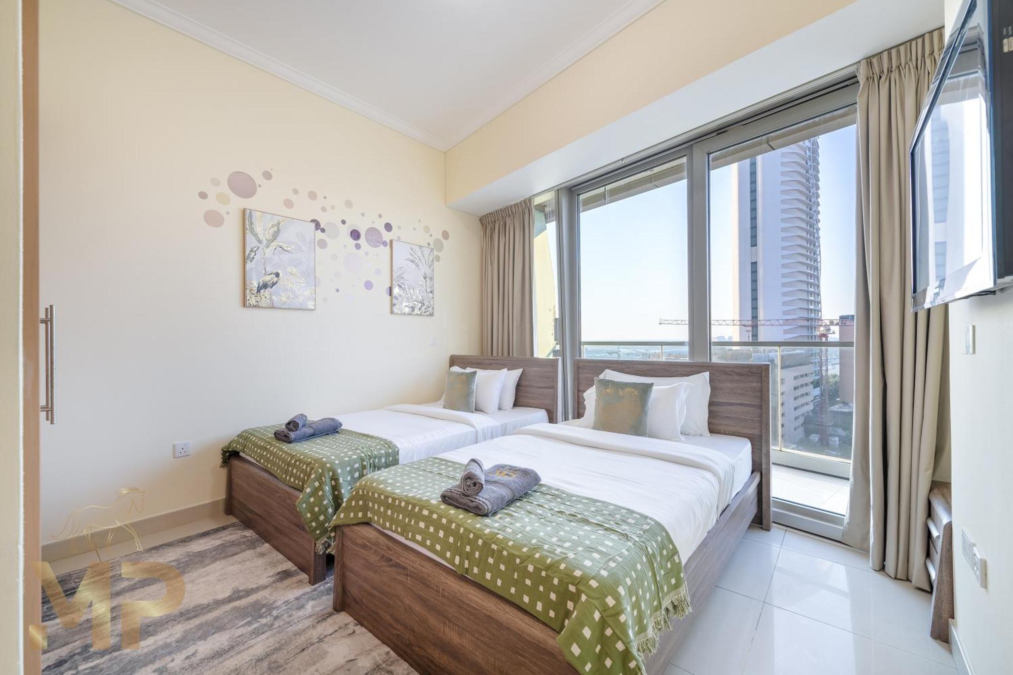 Marcopolo - Spacious 3br With Eye & Sea Views Apartment Dubai