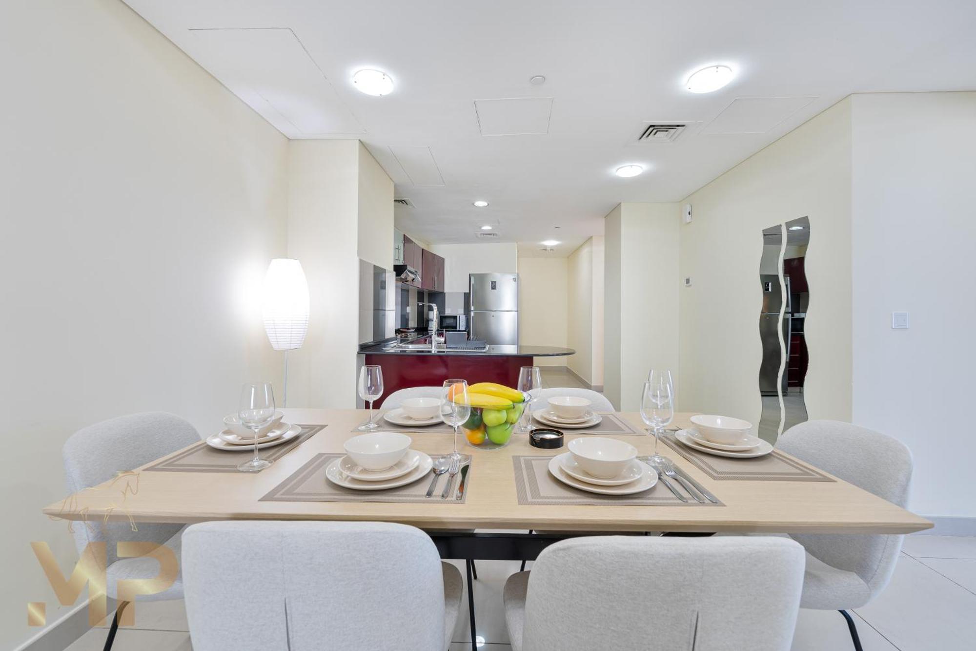 Marcopolo - Spacious 3br With Eye & Sea Views * Dubai