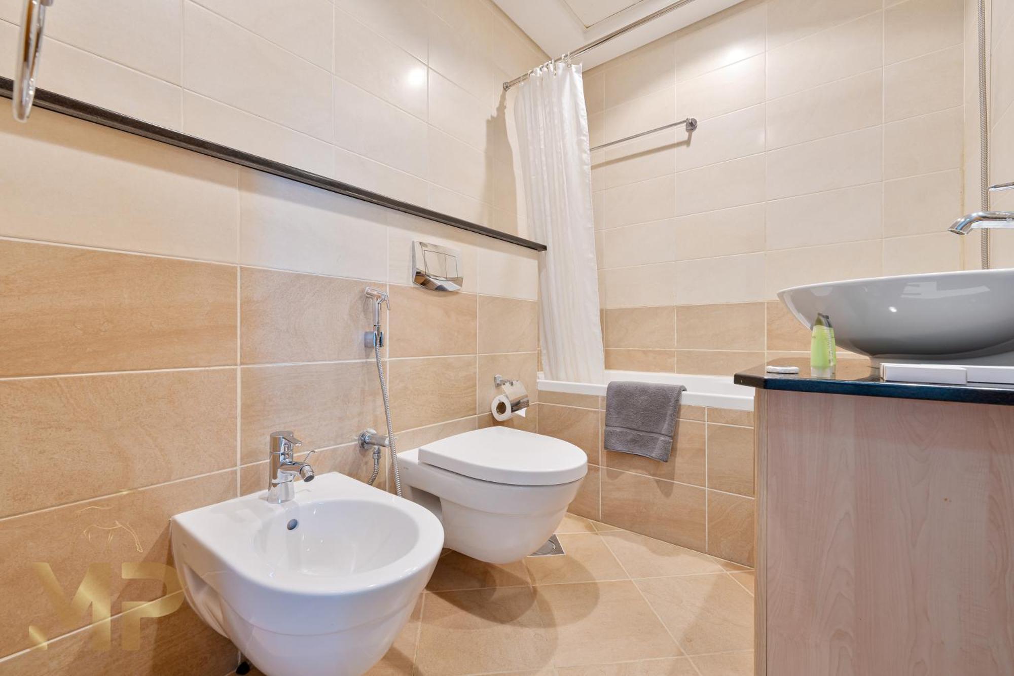 Marcopolo - Spacious 3br With Eye & Sea Views Apartment