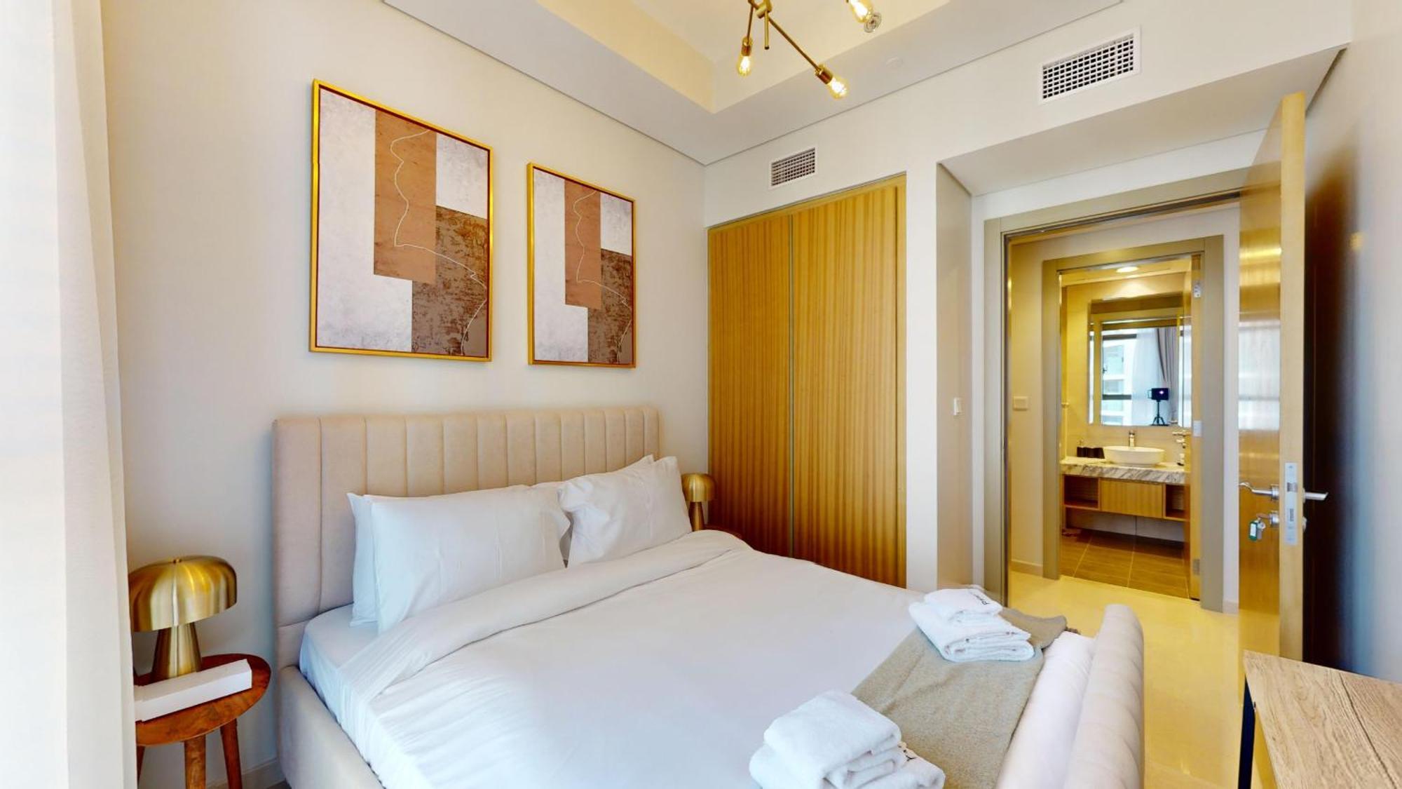 Primestay - Canal View 2br In Aykon Tower - Business Bay * Dubai