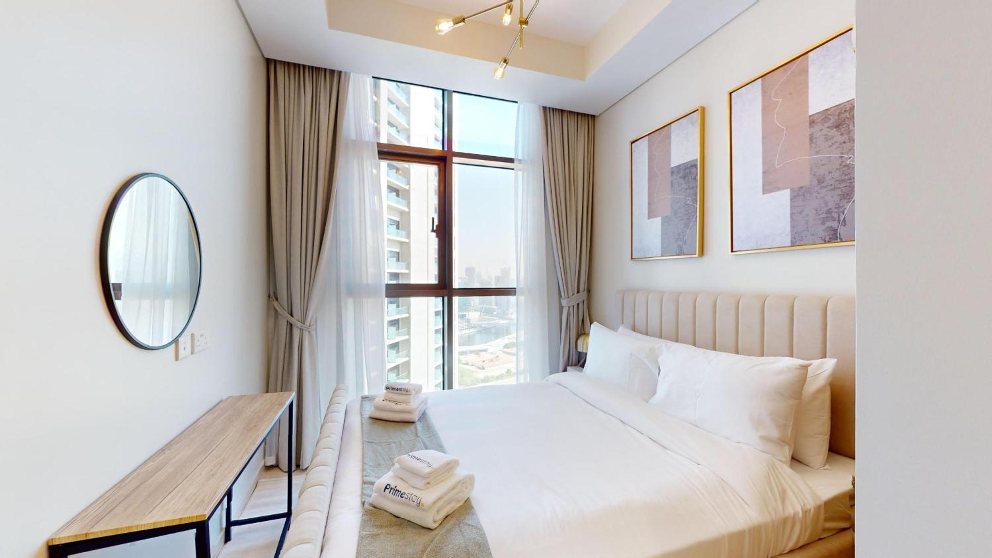 Primestay - Canal View 2br In Aykon Tower - Business Bay Apartment