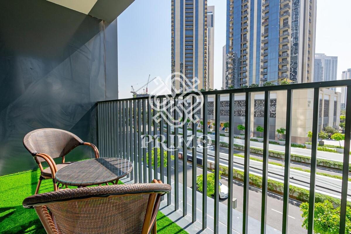 Bright & Stylish 2-bedroom At Creek Edge Tower 2 Apartment