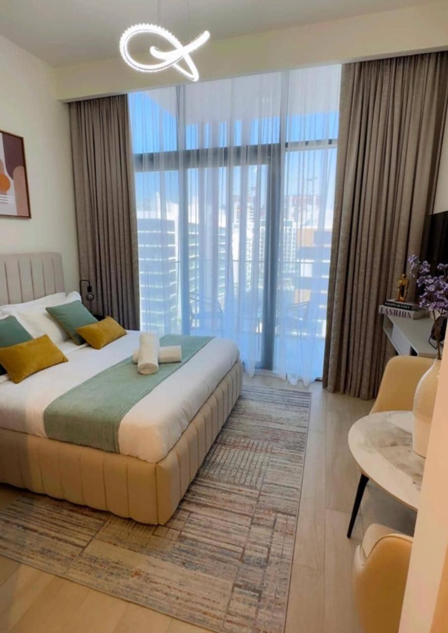 Brand New Near Burj Khalifa & Mall Apartment