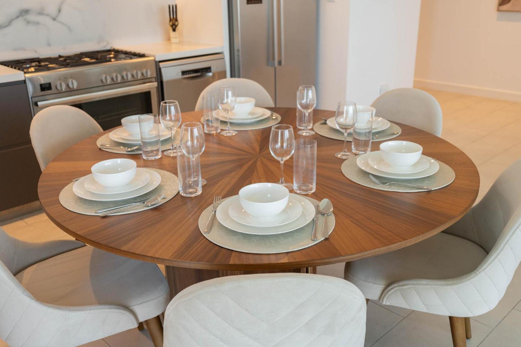 Beautiful 2 Bedroom Sea Views At La Vie Jbr *