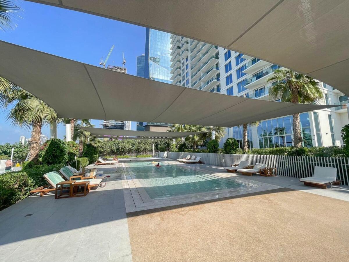Beautiful 2 Bedroom Sea Views At La Vie Jbr