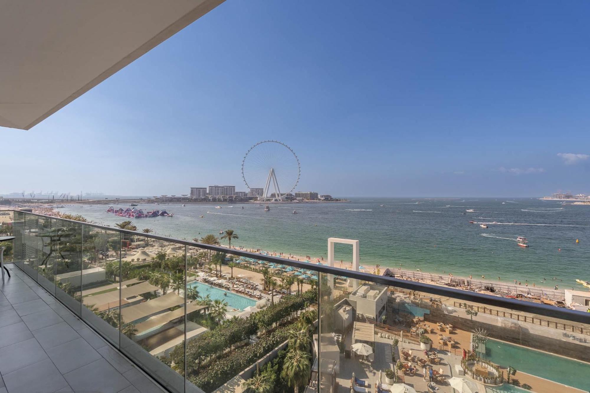 Beautiful 2 Bedroom Sea Views At La Vie Jbr *