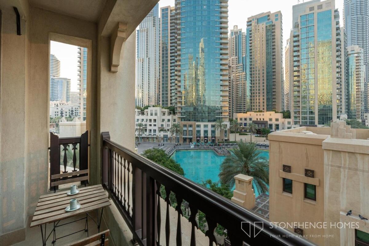 Lux & Cozy 1 Bedroom Steps Away From Burj Khalifa & Mall Dubai