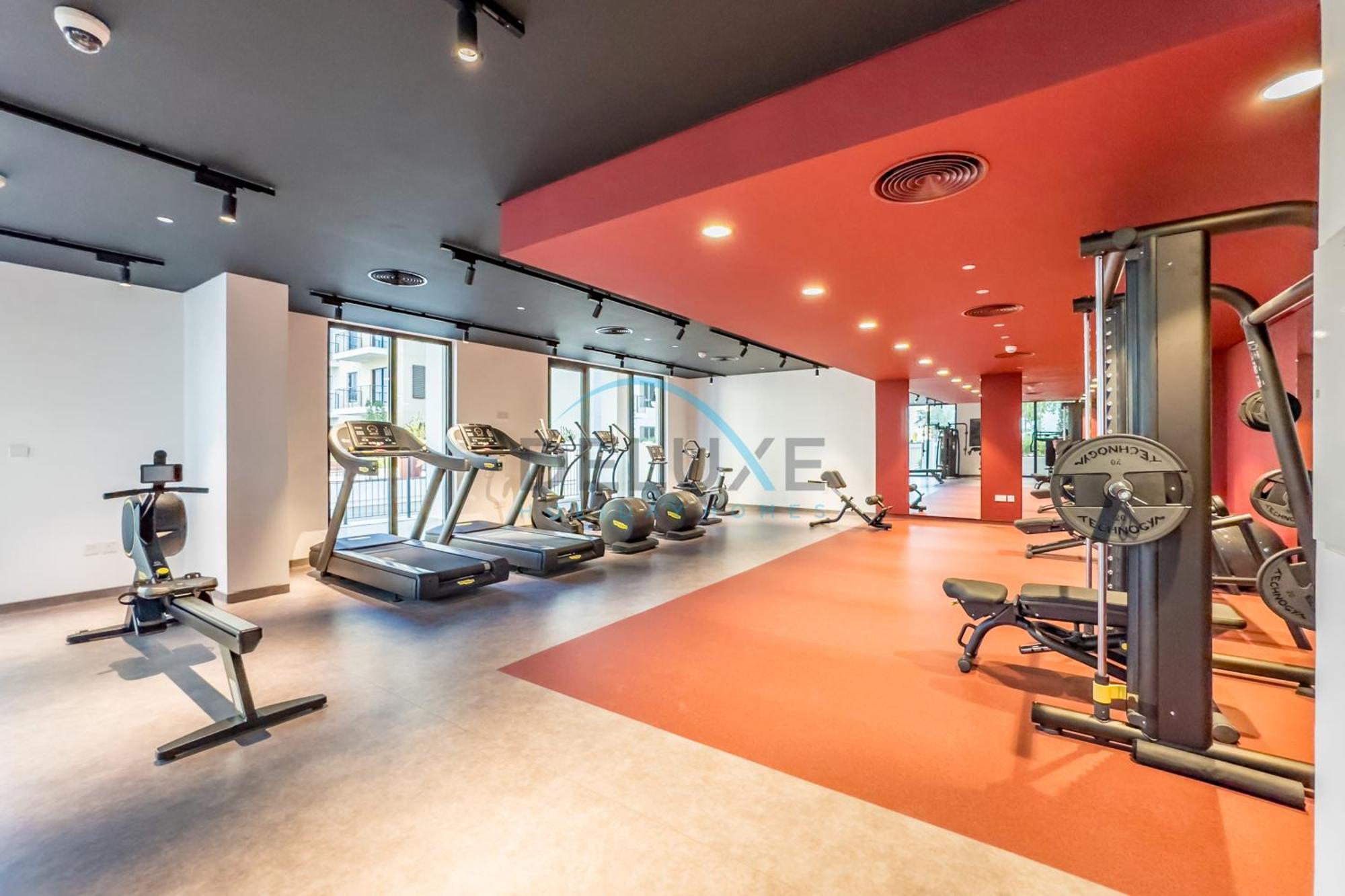 Charming 2br In La Sirene Building 2, Jumeirah By Deluxe Homes Apartment