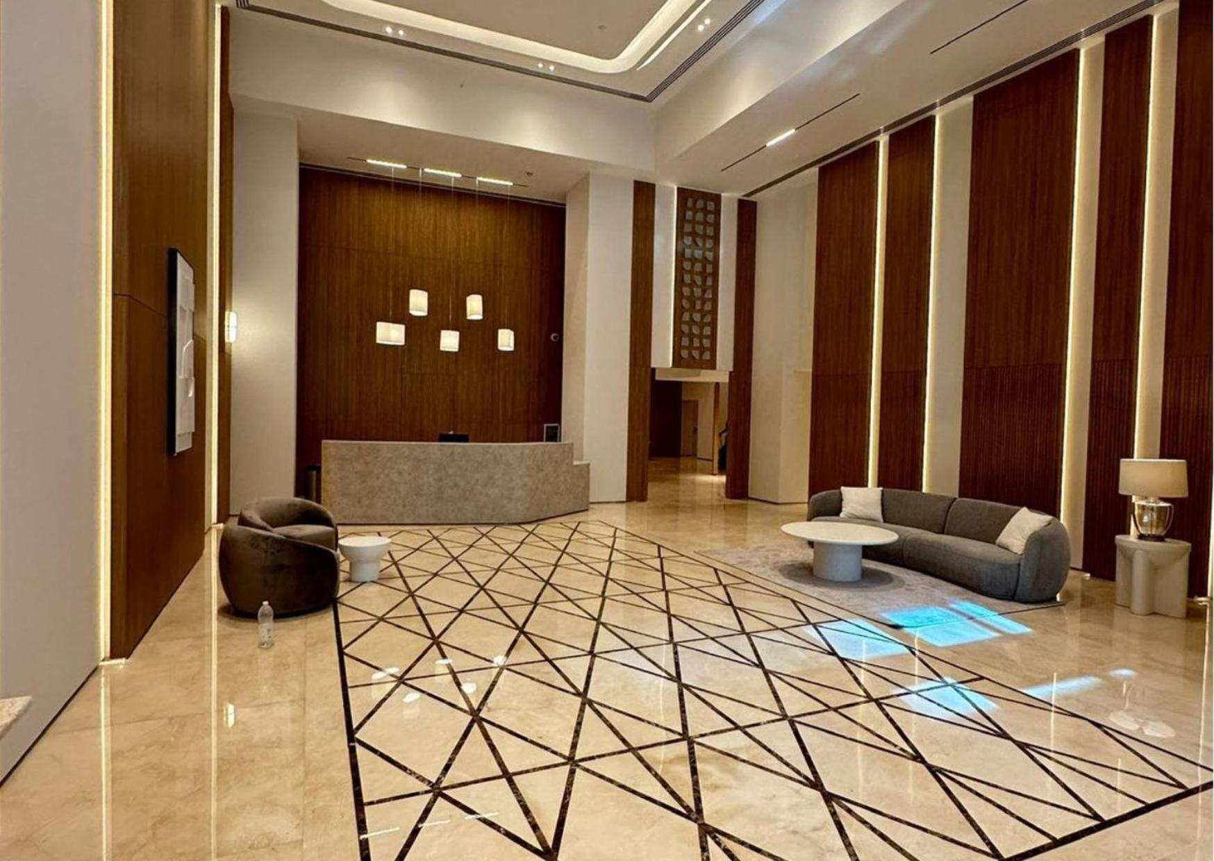 2br Luxury With A Garden View * Dubai