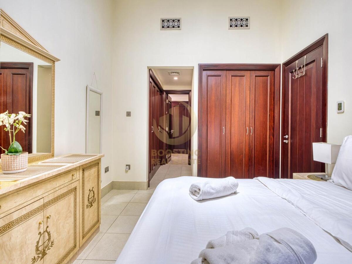 Luxury 1 Bedroom Downtown * Dubai