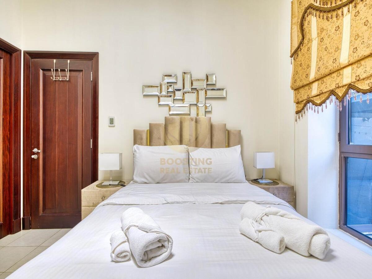 Luxury 1 Bedroom Downtown