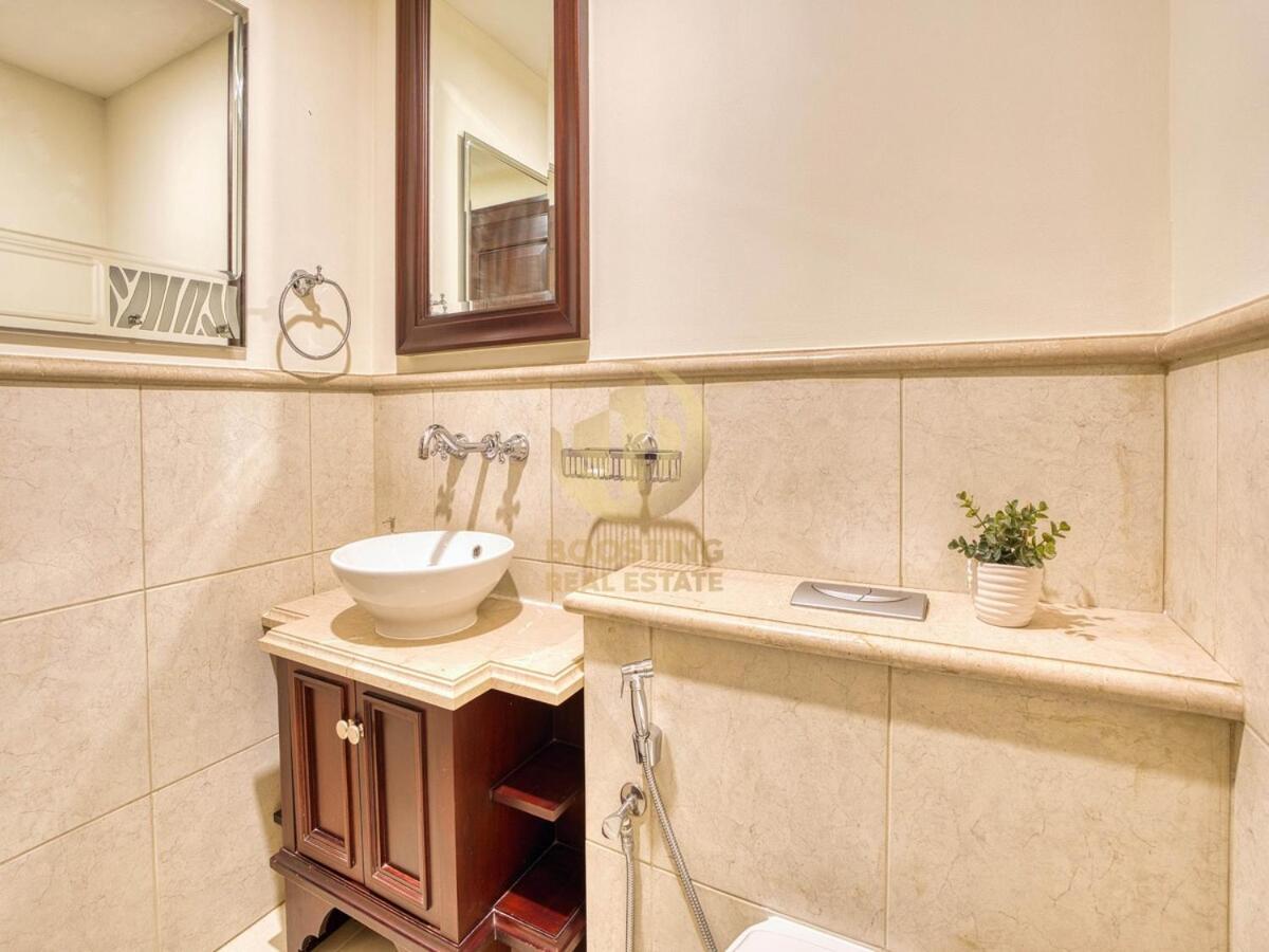 Apartment Luxury 1 Bedroom Downtown