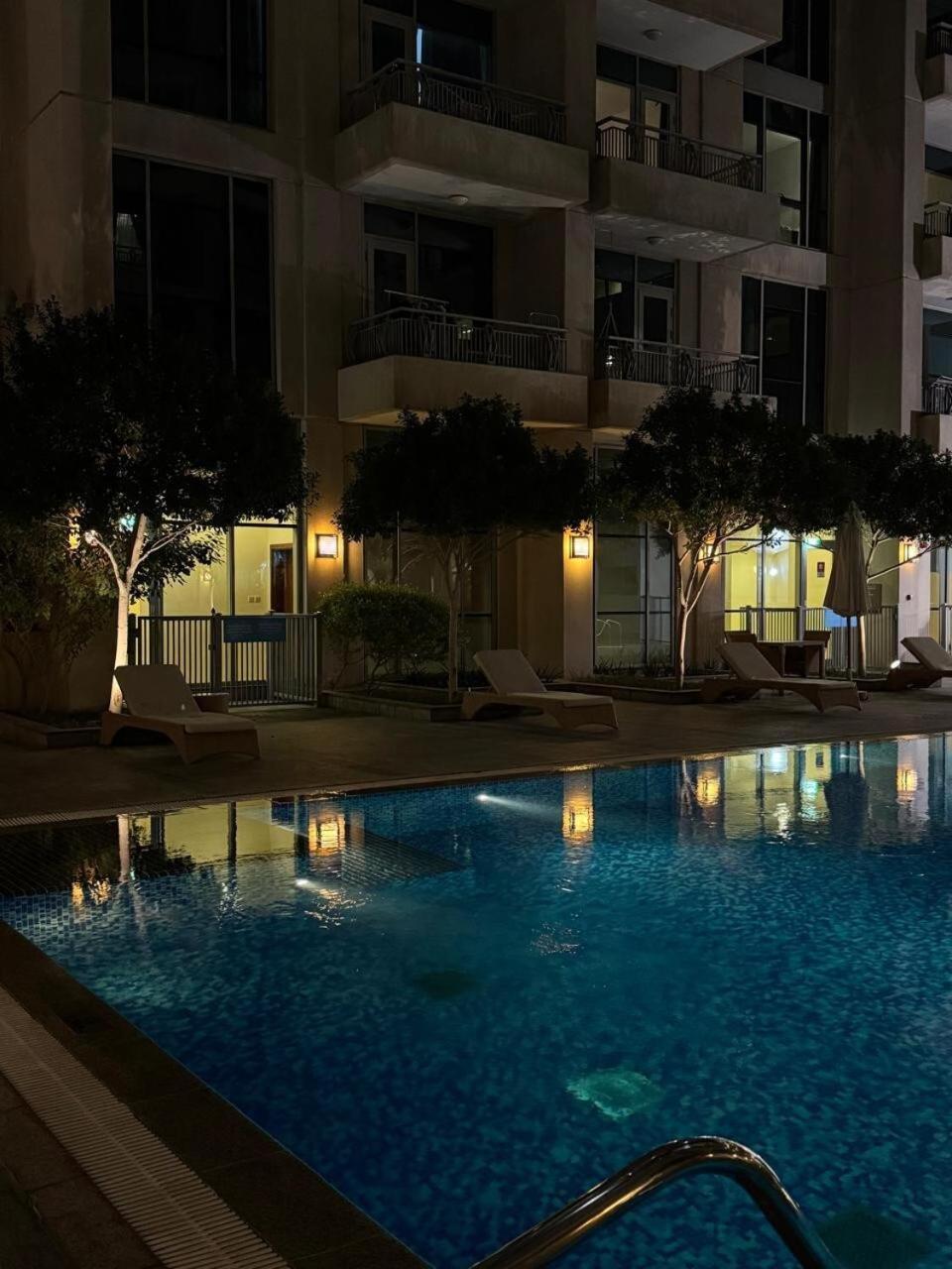 Burj Khalifaview Luxury 1-bedroom *